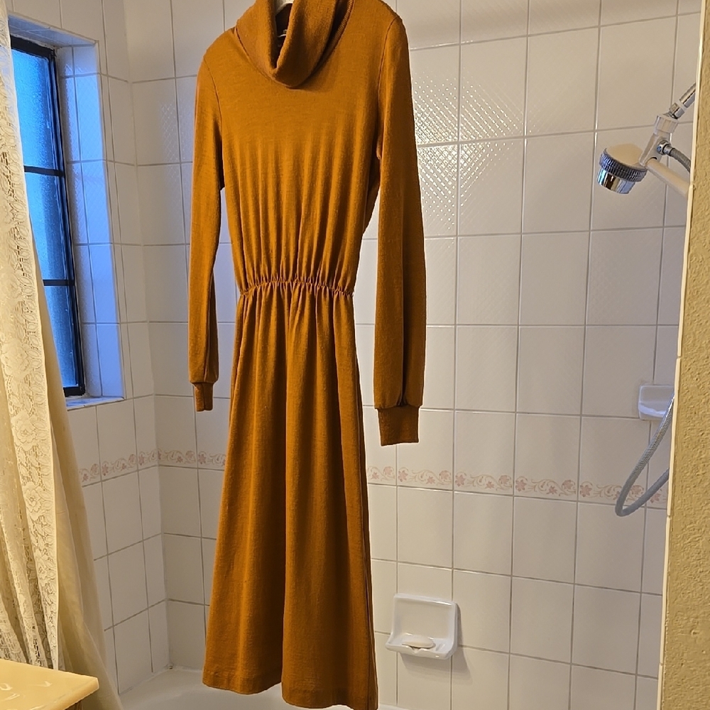 Chic Brown Long Sleeve Dress